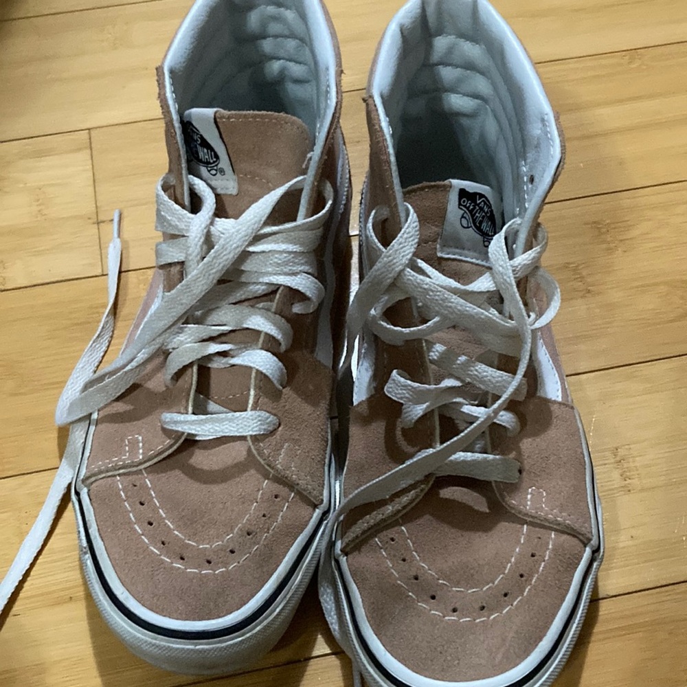 Women’s pink vans size 7 suede